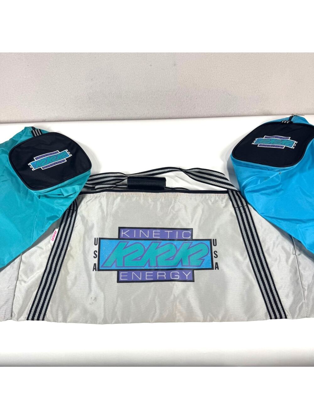 Vintage K2 Kinetic Energy USA Winter Snow Ski Zip Bag Nylon Teal Blue